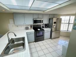 Saida IV 4806 - Three Bedroom Beachfront