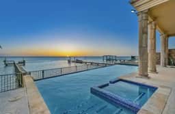 Sunset Castle 232 - Four Bedroom House Bayfront