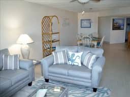 Saida IV 4704 - Two Bedroom Beachfront