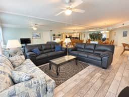 Saida IV 4804 - Two Bedroom Beachfront - Image 5