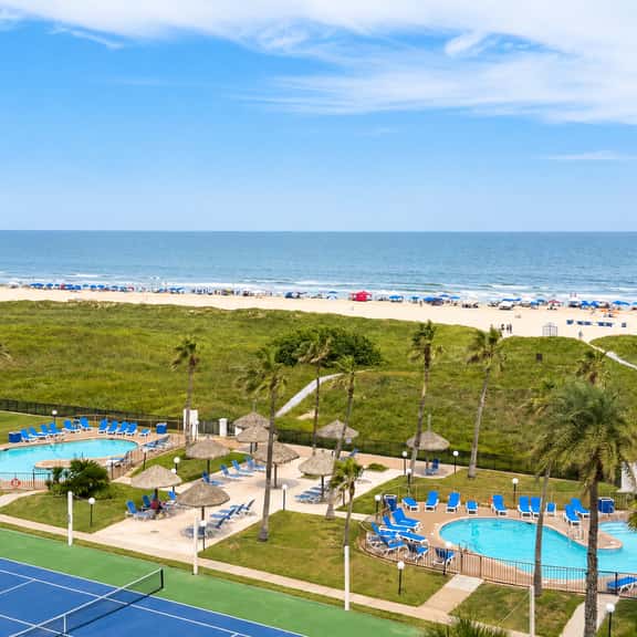 Saida IV 4702 - Three Bedroom Beachfront - Image 1