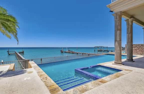 Sunset Castle 232 - Four Bedroom House Bayfront