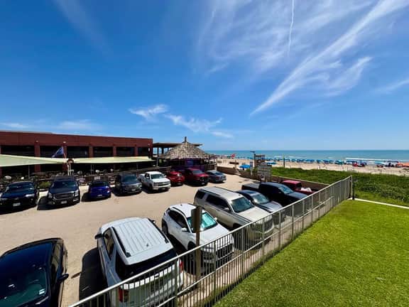La Internacional 209 - One Bedroom Beachfront