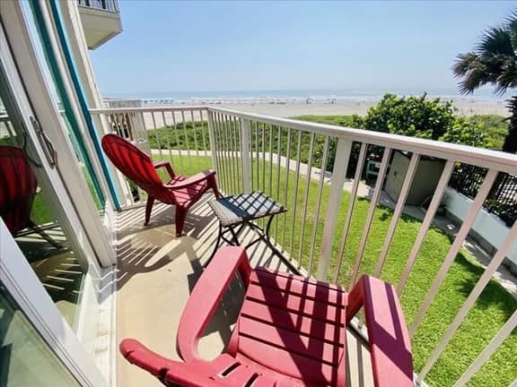 La Internacional 208 - One Bedroom Beachfront