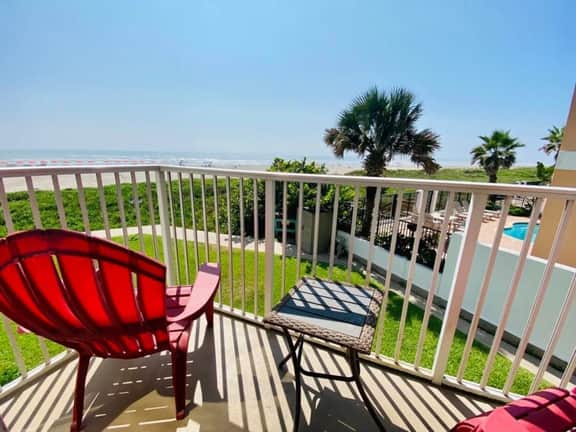 La Internacional 208 - One Bedroom Beachfront