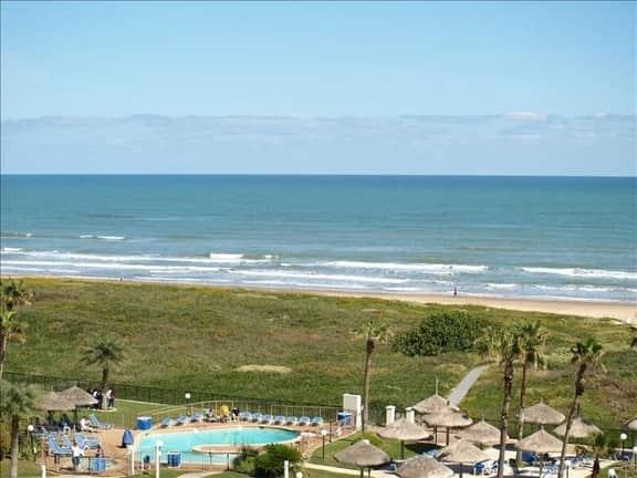 Saida IV 4704 - Two Bedroom Beachfront