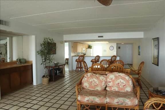Saida IV 4801 - Two Bedroom Beachfront