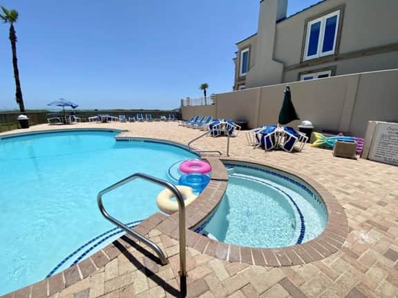 Suntide I 107 - Two Bedroom Beachfront