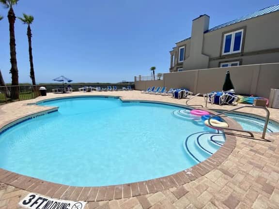 Beachfront Condo with Pool & Balcony