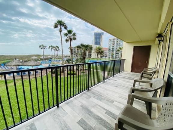 Saida I 202 - Two Bedroom Beachfront