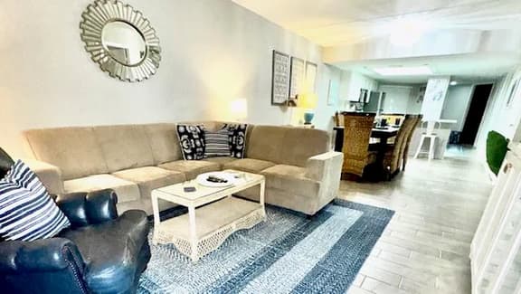 Beach Please- Saida IV Three Bedroom Beachfront